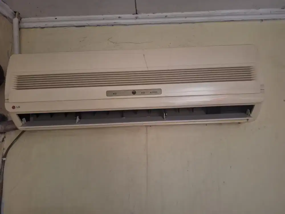 AC MERK LG INDOOR OUTDOOR