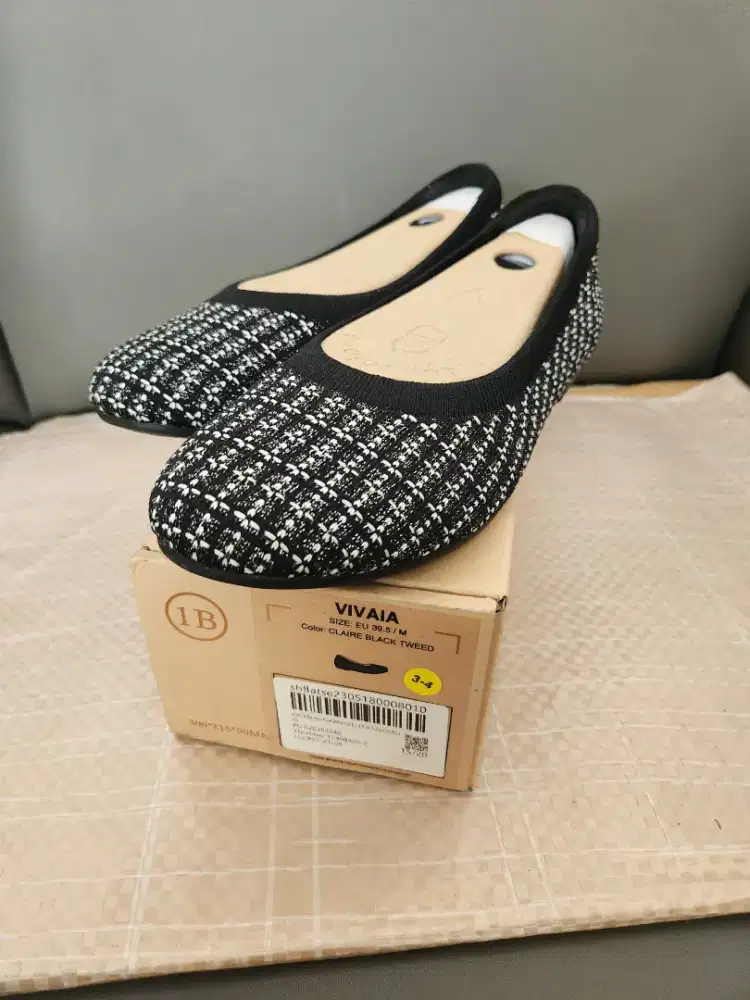 Sepatu Flats VIVAIA ORIGINAL