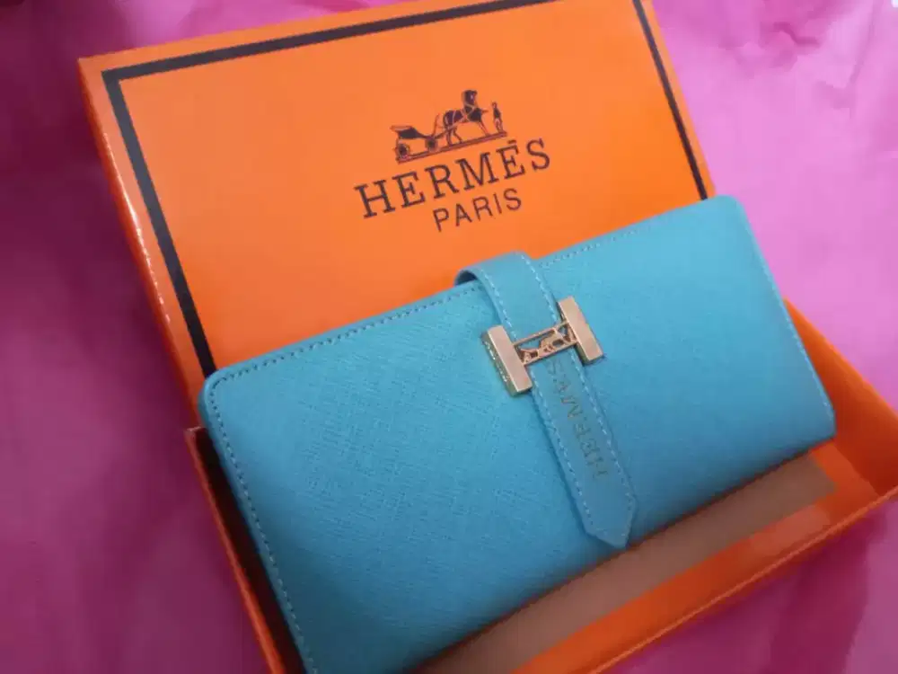 Dijual dompet merk HERMES
