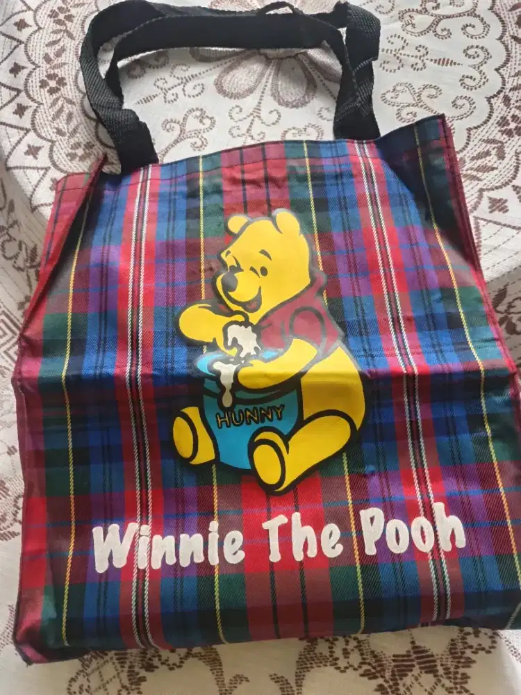 Tas tangan/jinjing Winnie the Pooh