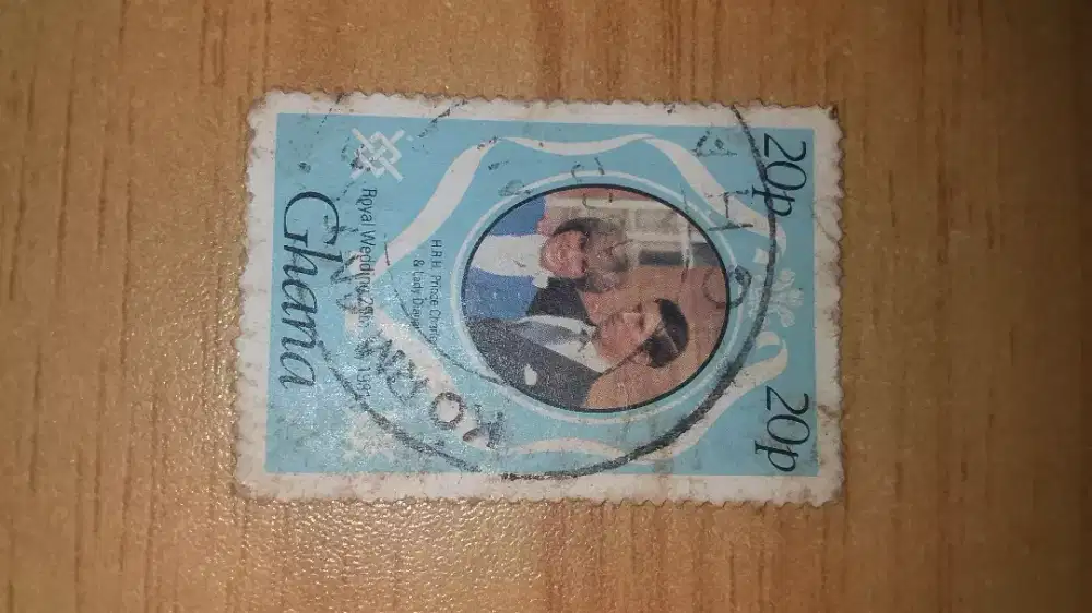 Perangko langka lady diana dan prince charles 1981