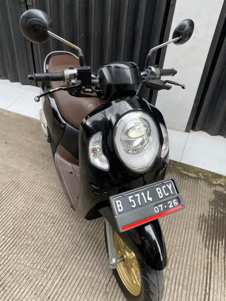 SCOOPY PRESTIGE MURAHH MERIAHH