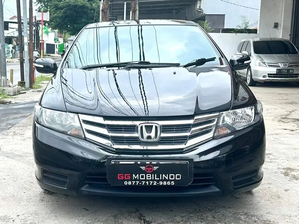 Honda City 1.5 E Automatic Pemakaian Th 2014