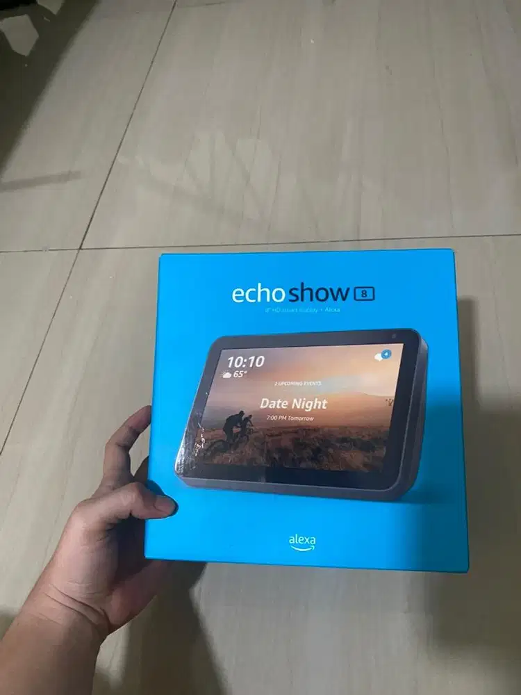 Amazon Echo show 8 HD Alexa smart home