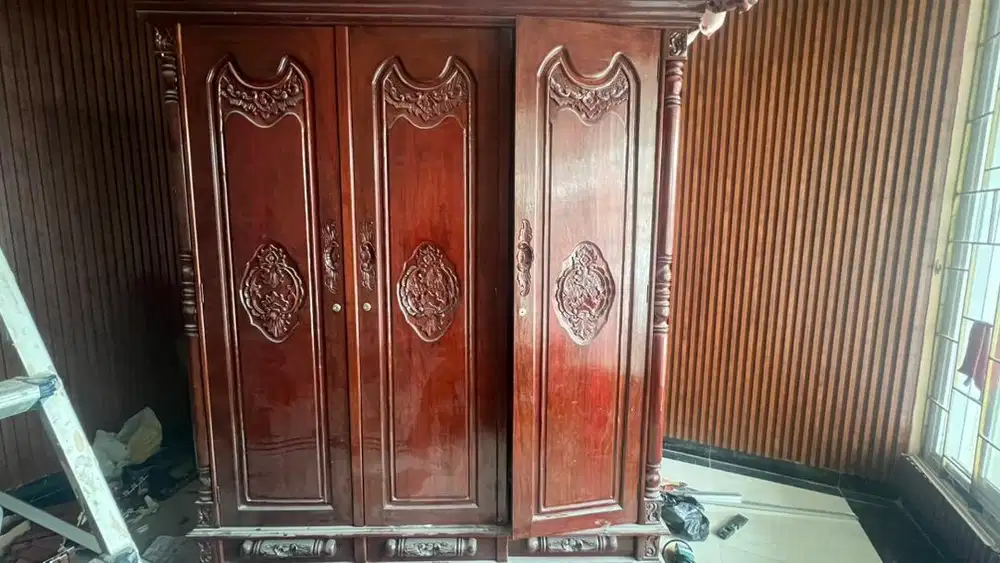 Lemari Jati 4.000.000 nego