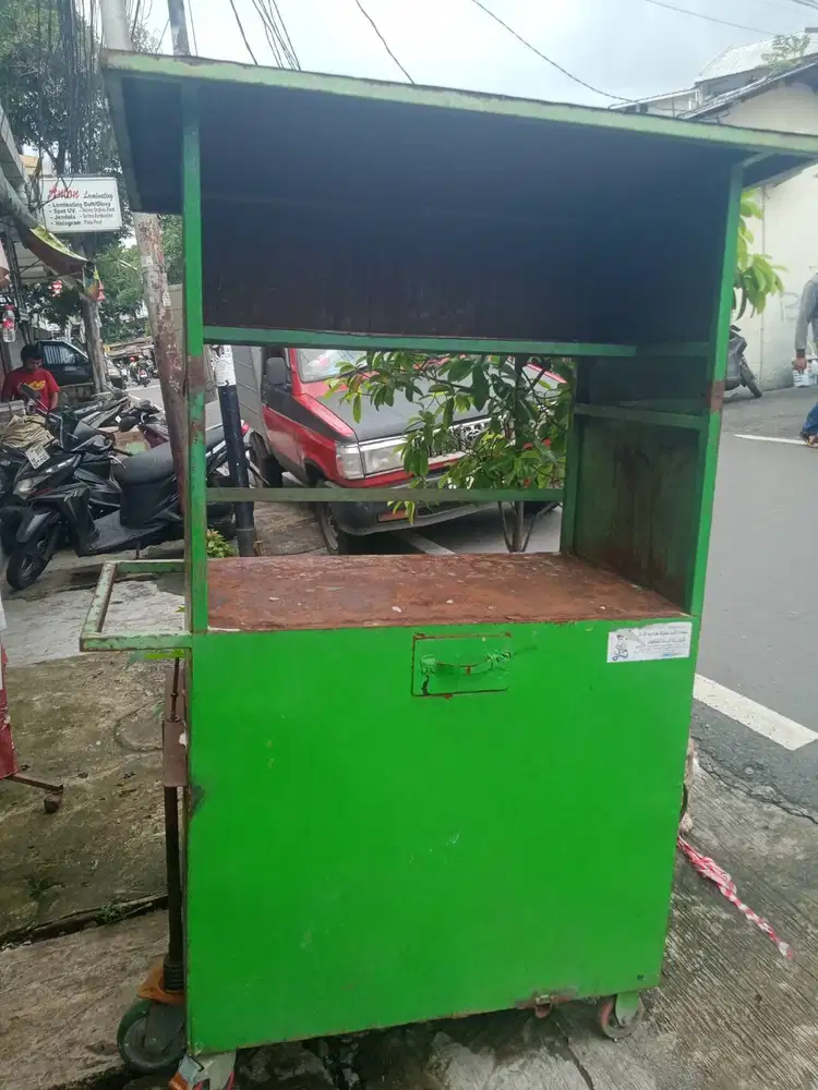 Gerobak besi teh solo