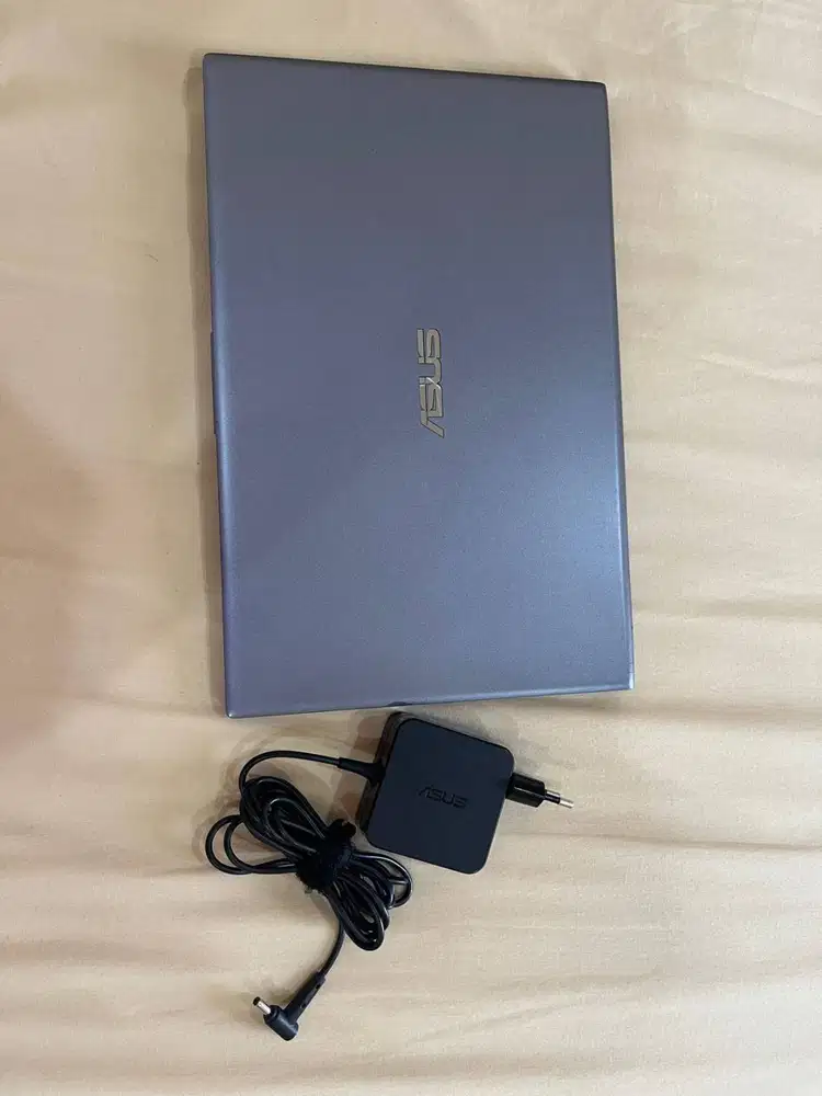 Laptop Asus Vivobook A412FL Intel Core i5-8265U RAM 8GB SSD 512GB