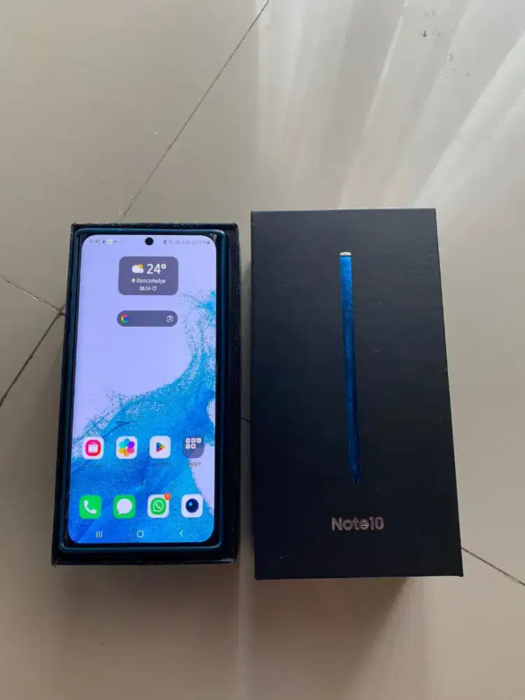 Samsung galaxy note 10  |  8/256 GB