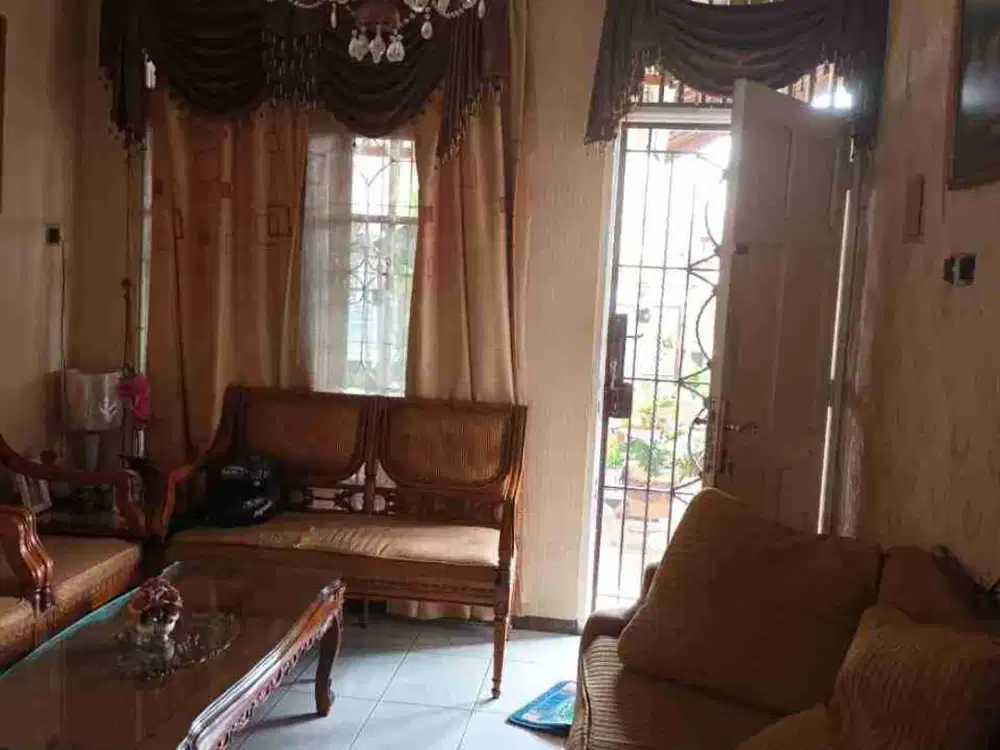 Dijual rumah sektor 1c gading serpong