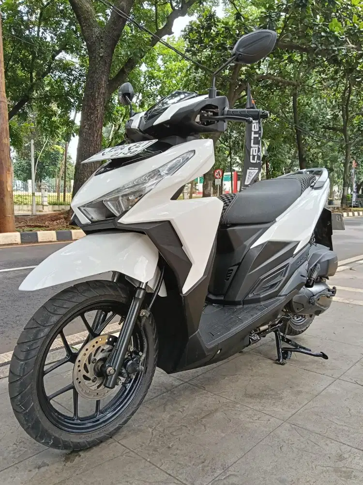 DIJUAL CASH HONDA VARIO 150 LED OLD THN 2017 PAJAK IDUP SIAP PAKAI