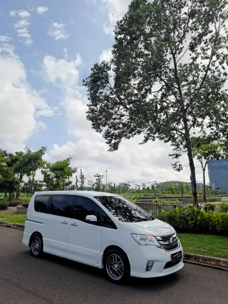 [TERAWAT]Nissan Serena 2.0 Highway Star 2013 Serena HWS 2013 Serena