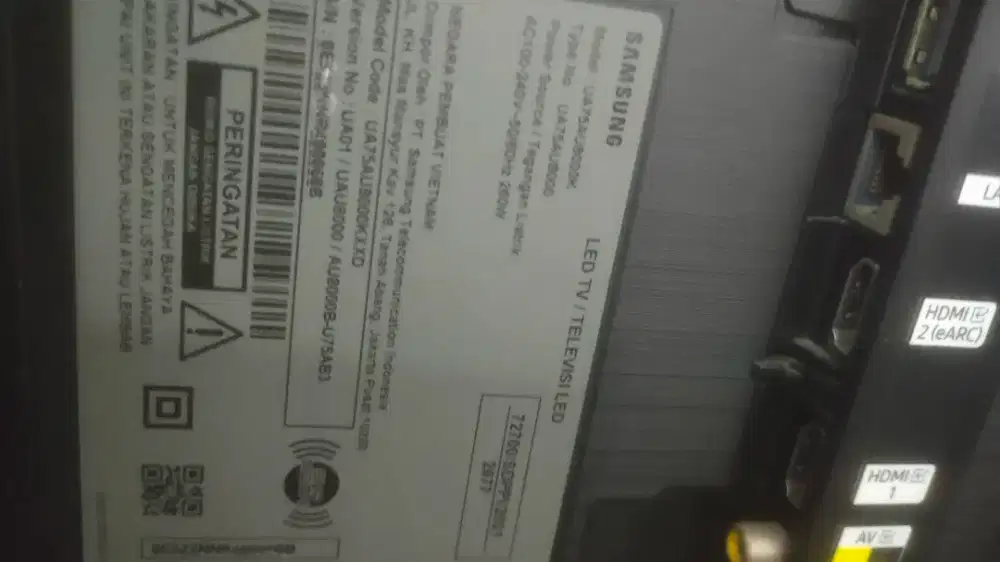 Smart tv Samsung AU8000 75 unit jarang ada yg punya