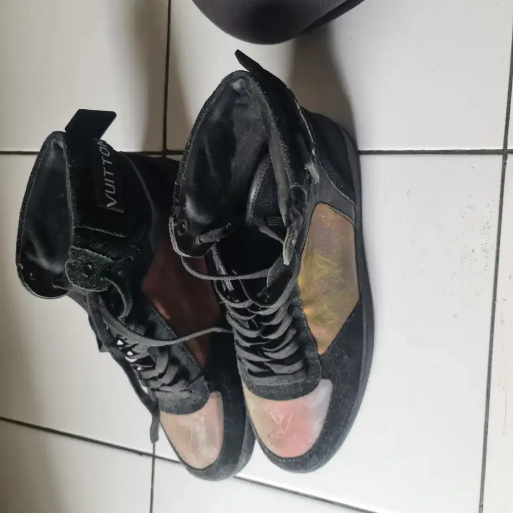 Sepatu luxury Mewah LV luis vuiton