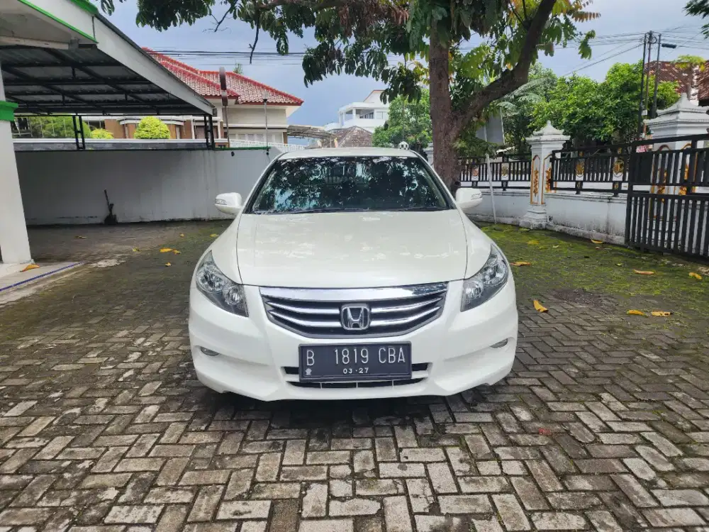 Honda Accord VTIL 2012