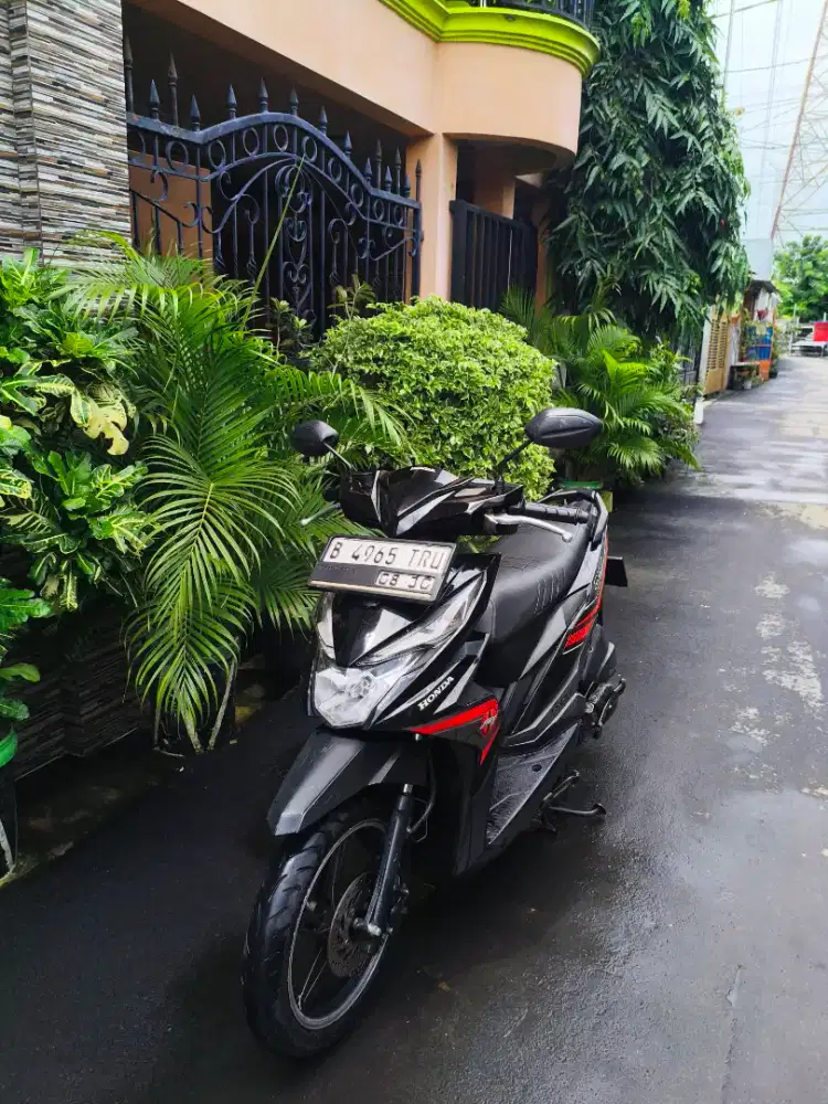 Honda beat eco 2017