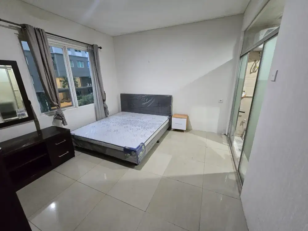 Di sewakan apartemen Thamrin residence
