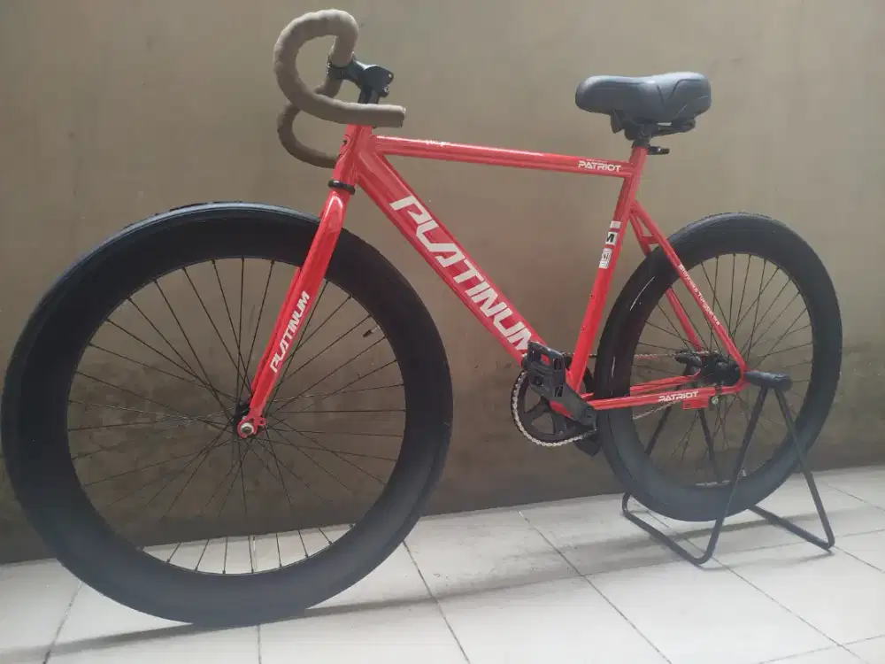 Sepeda Fixie Platinum Patriot Merah