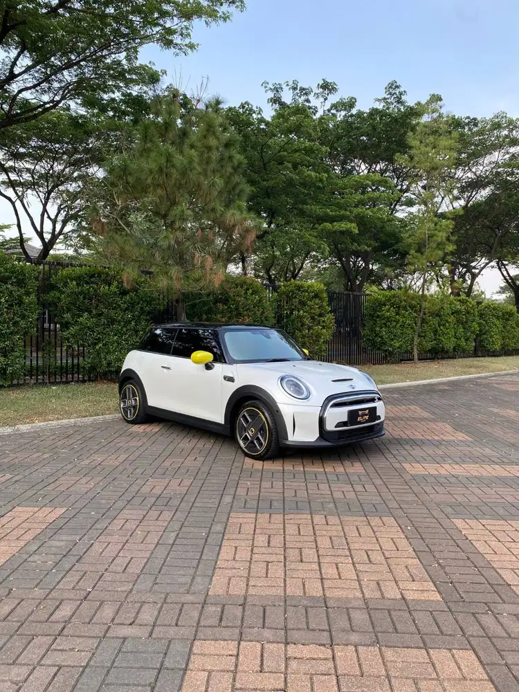 Mini Cooper SE Hatch EV 2025