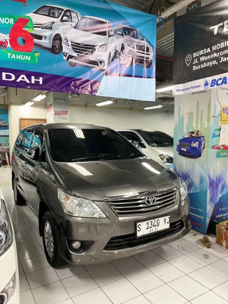 Toyota Grand Innova G 2.0 bensin manual 2012