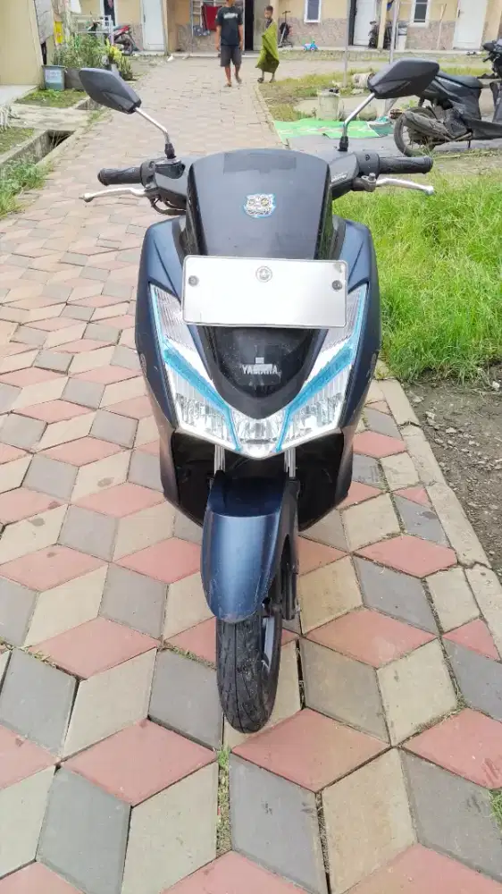 Yamaha lexi 125cc