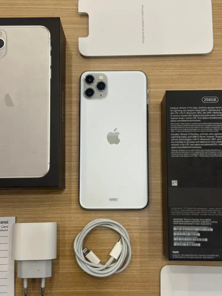 iPhone 11 Pro Max 256gb iBox Silver