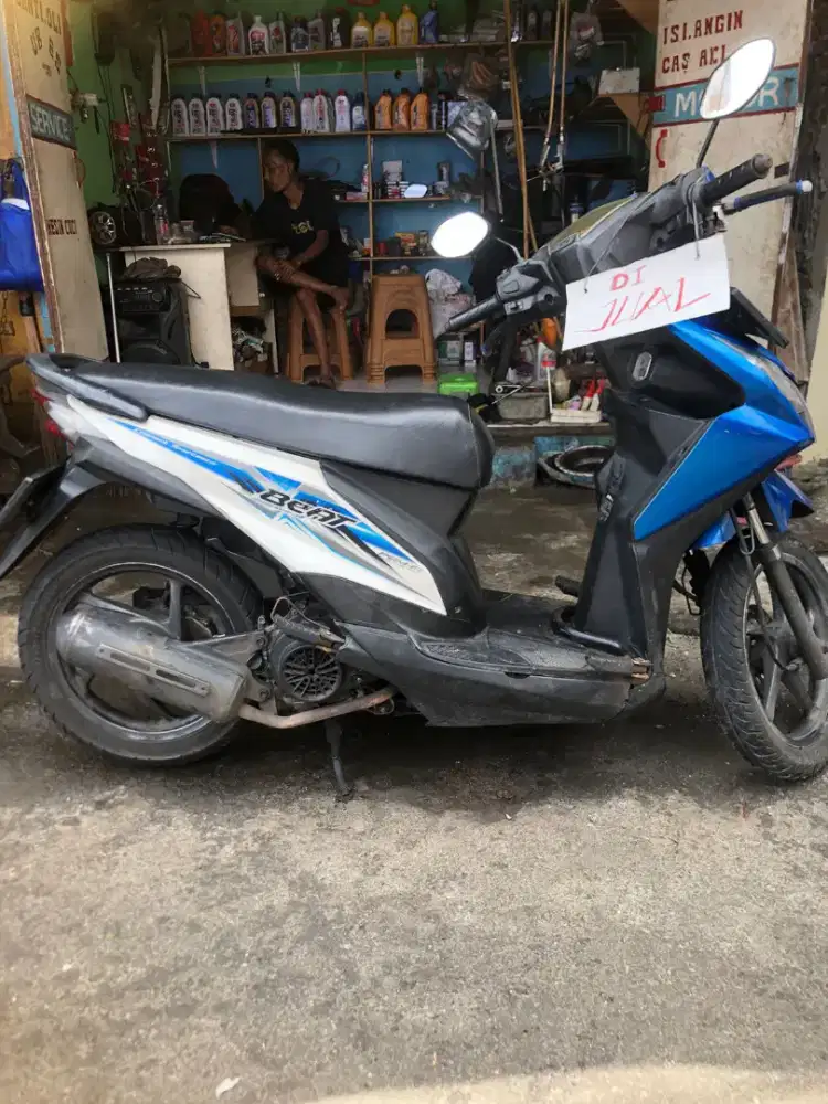 Dijual Cepat Beat FI 2016 harga nego