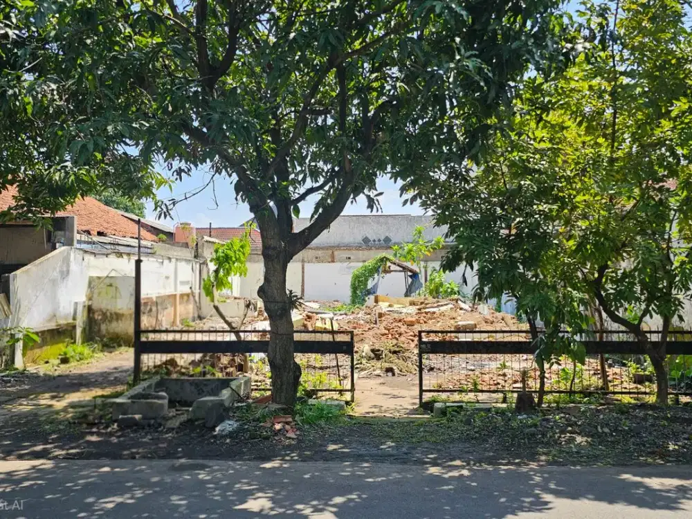 Dijual Tanah Luas di puspogiwang dekat jalan raya pamularsih