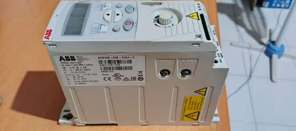 Inenter ABB ACS 150 3KW ,3PHASE