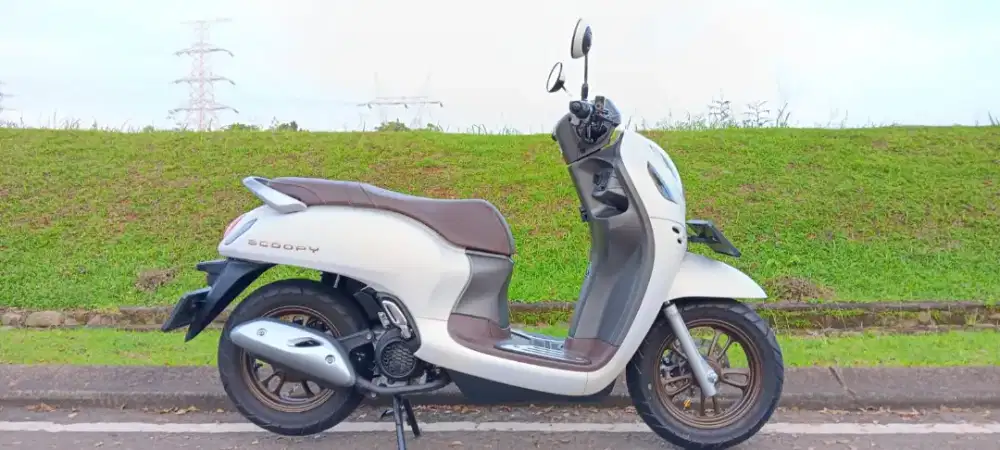 Honda Scoopy prestige kilometer rendah 2024