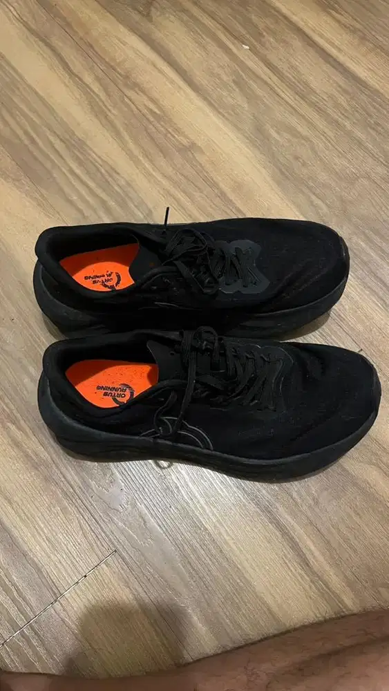 Sepatu Lari Ortuseight Hyperblast 2.0