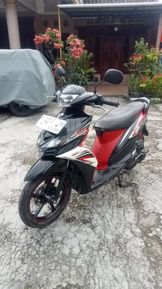 Yamaha Mio gt 2014 lengkap hidup original