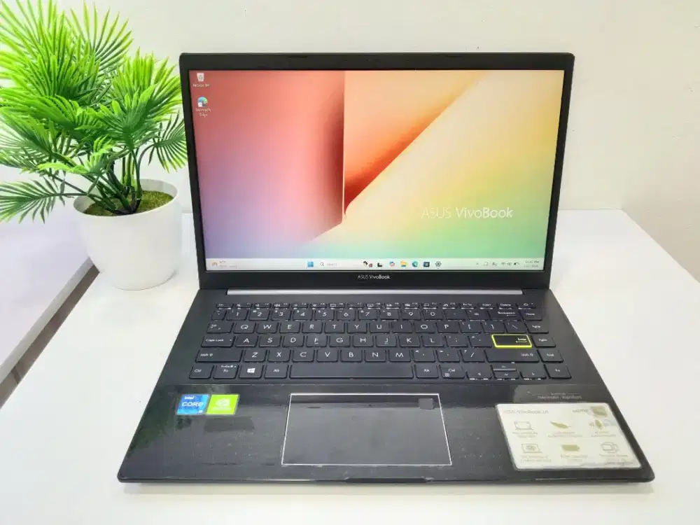 Asus VivoBook K413E  
Ci5 1135G7/8Gb/SSD 512Gb/MX350 2Gb/14 FHD/Win 11