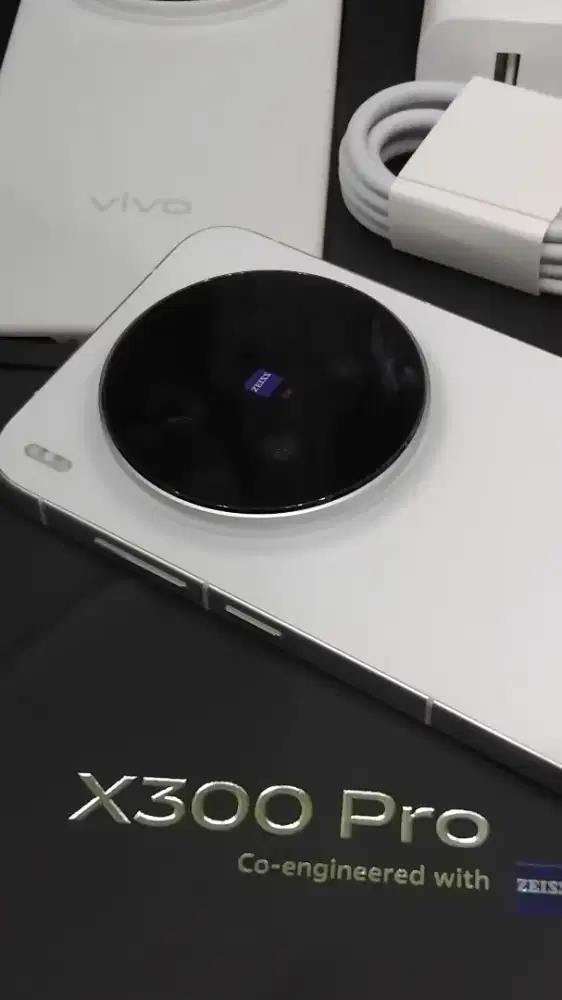 Vivo x300 pro 5g ram 16/512 gb