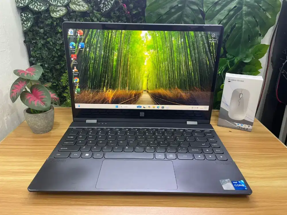 Advan 14
Core i5-1035G1/Ram 8GB/SSD 256GB/W11/14” Flip Touchscreen