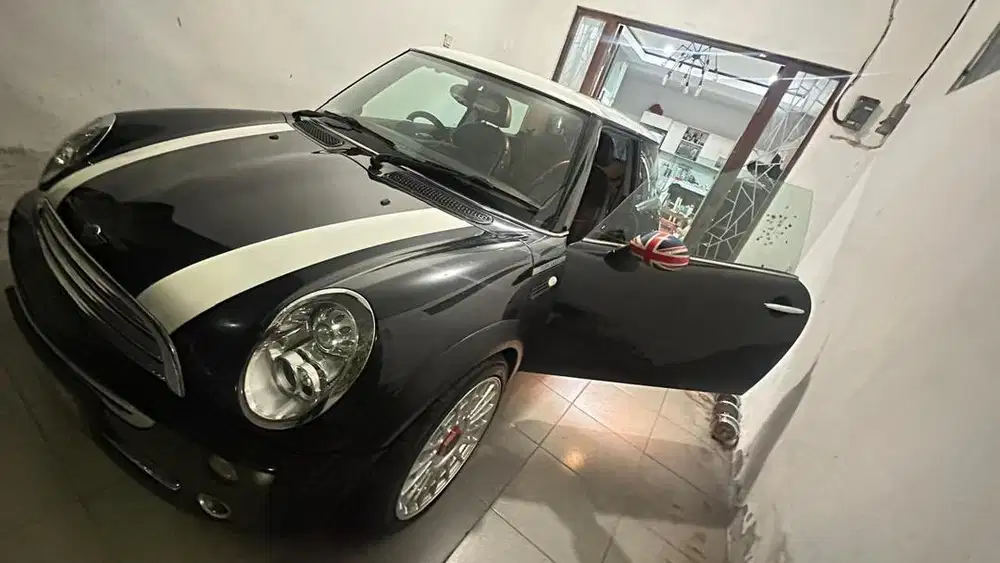 Mini Cooper R50 3Door coupe tahun 2006