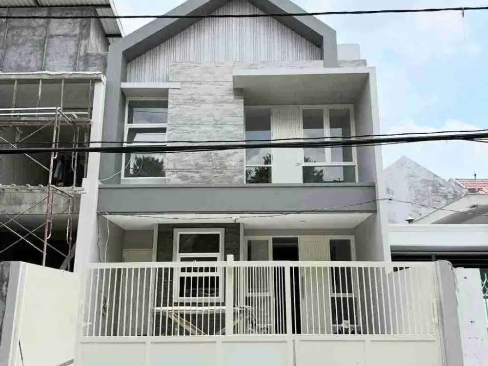 Baru Gress‼️Jual Rumah di Manyar Lokasi Favorite - Tengah Kota SBY