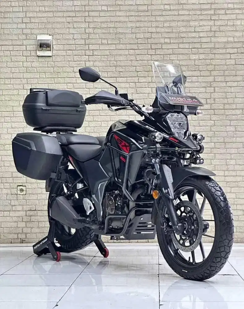 Suzuki vstroom 250