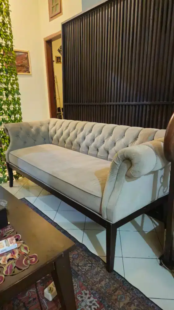 Sofa.scandinavia letter l