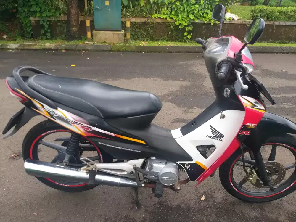 Honda supra fit R SE th 2007 pajak panjang original