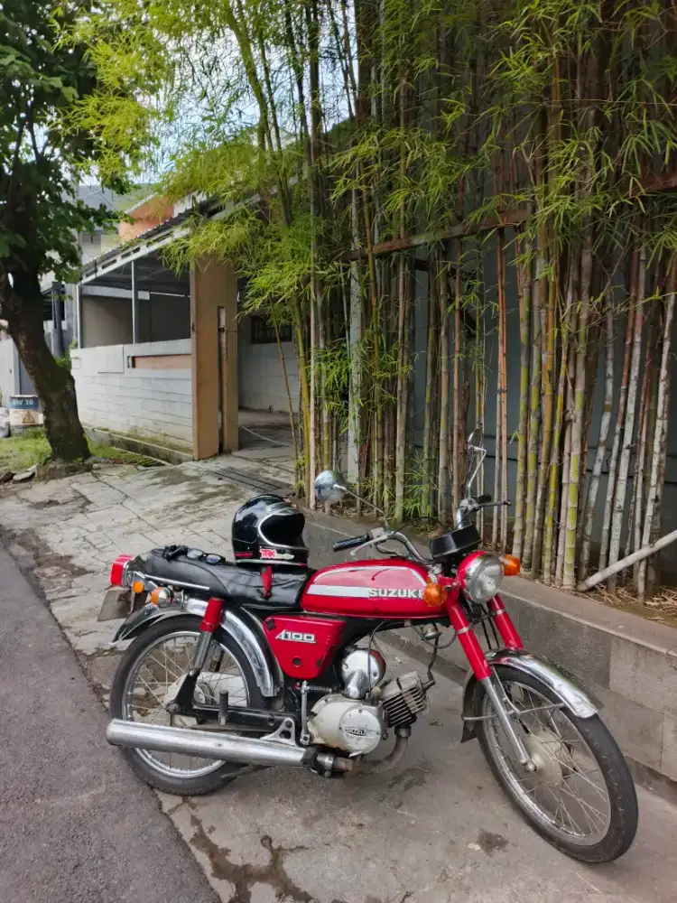Suzuki A100 A5 Tahun 1975