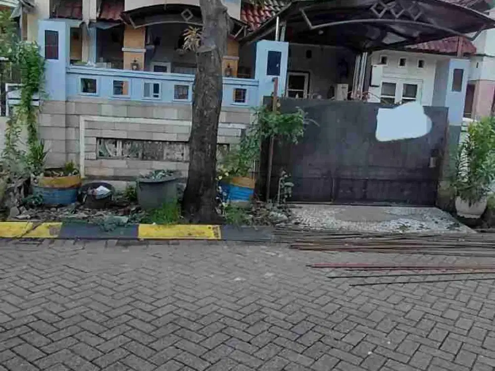 Sewa rumah metland puri dekat exit tol