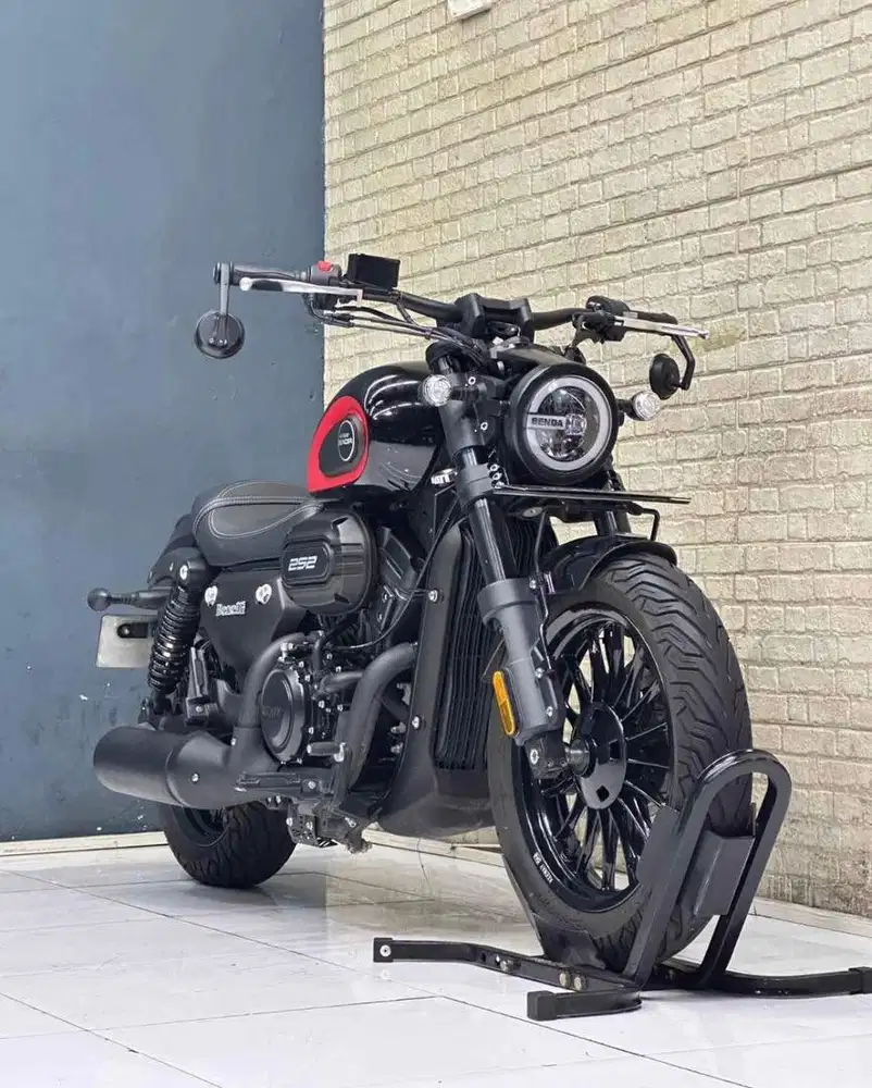 Benelli keeway benda 250