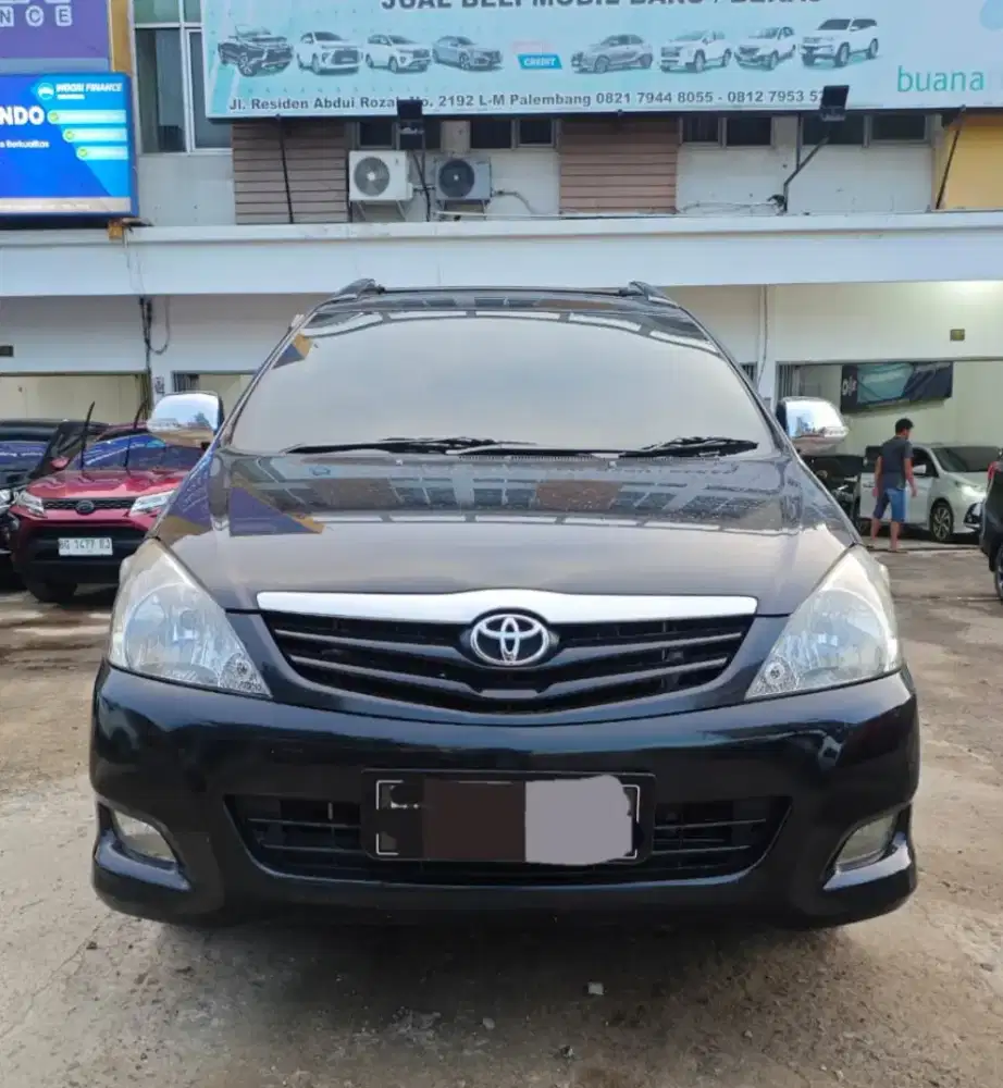 Innova G diesel Manual 2011 istimewa dp 45 jt