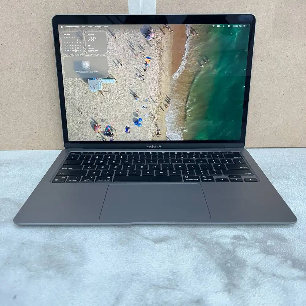 MacBook Air 13 inch 2020 M1 RAM 16 SSD 512GB