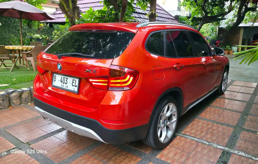 Istimewa BMW X1, SDrive 1.8 XLINE tipe tertinggi Simpanan tgn1 dr baru