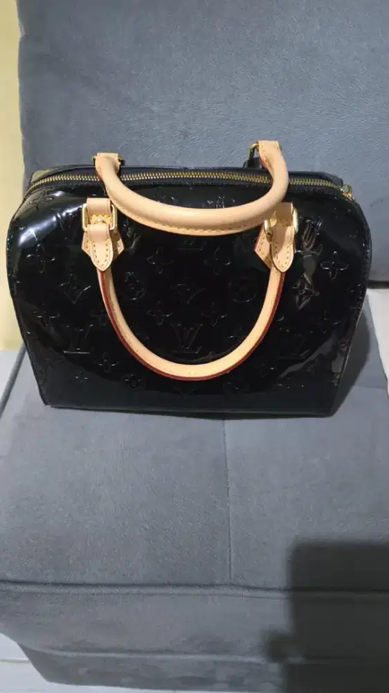 LV Speedy glossy