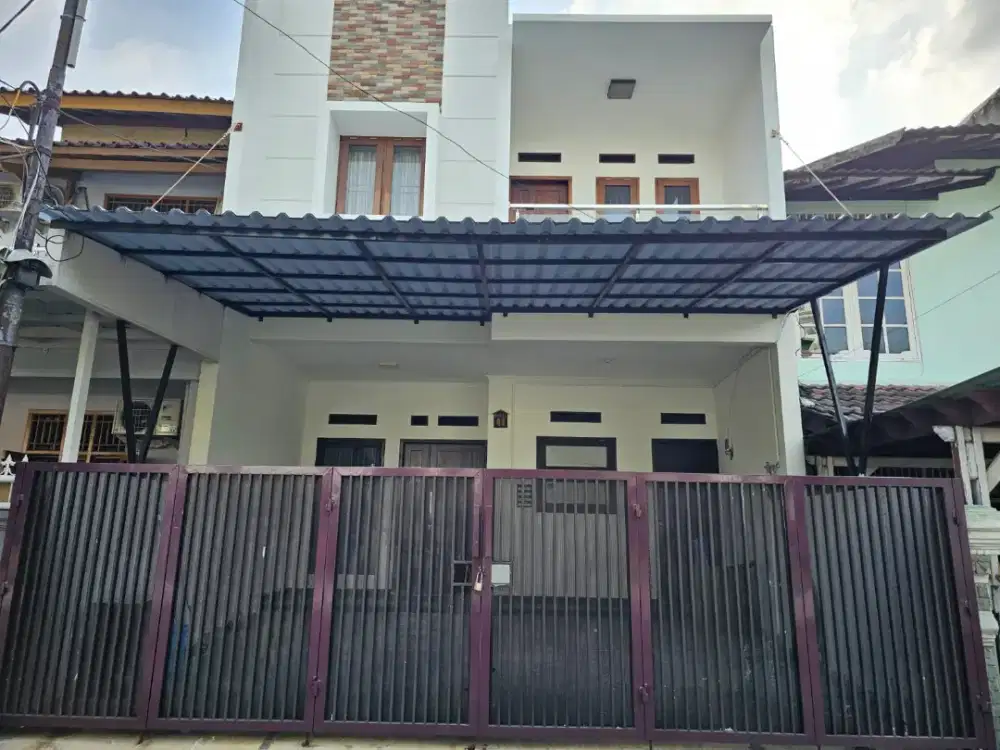 Disewakan Rumah Semi Furnish Akses 2 Mobil