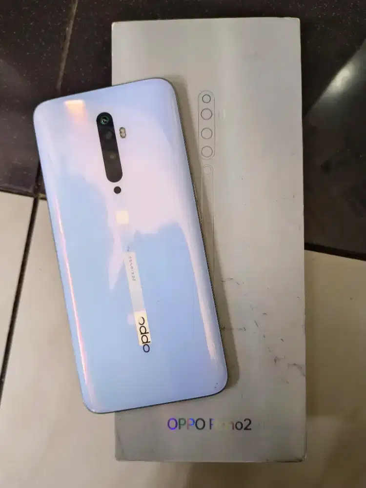 Reno 2F 8/128 lengkap