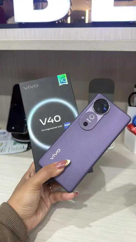 Vivo V40 5G 12/256