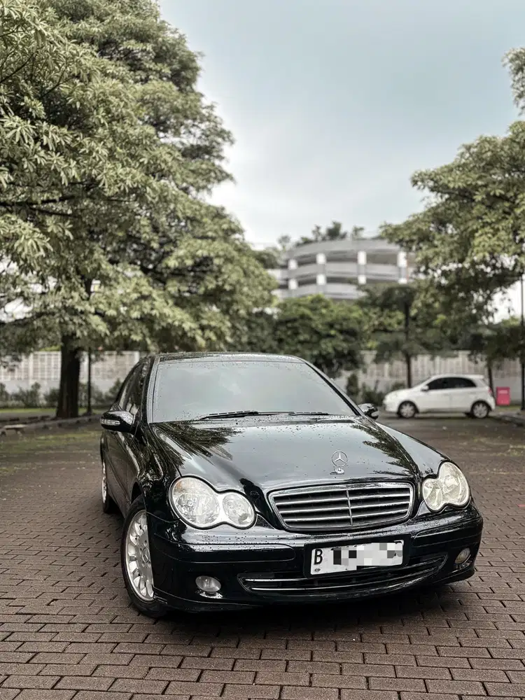 C240 W203 V6 Sport Facelift 2005